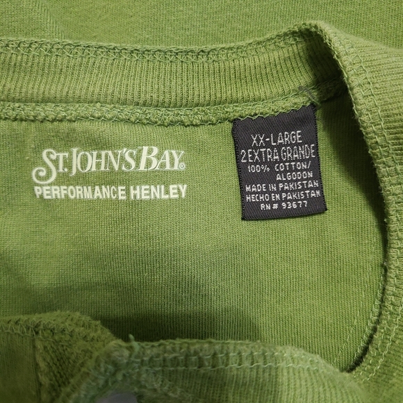 (1418) St. John's Bay Men's Classic 3 Button Short Sleeve Shirt, 2XL, Green - Picture 5 of 11